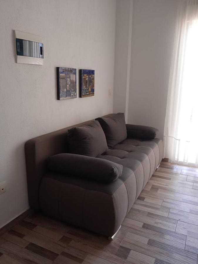 Underground Room Neos Marmaras Exterior photo